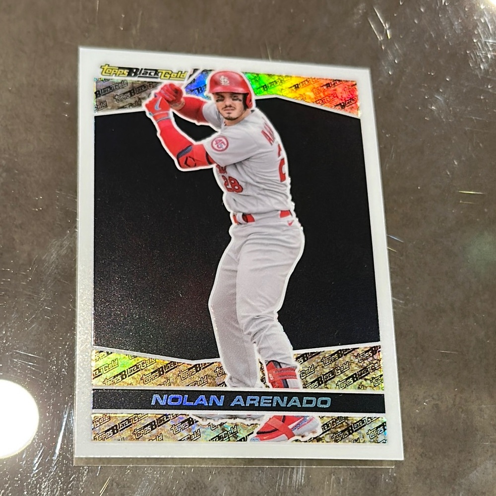 Topps Baseball Card - Red and White Uniform